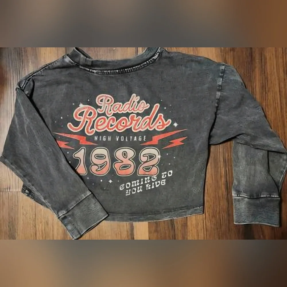 Cotton on Kids Boys Sz 5 Long Sleeve Stonewashed Shirt Radio Records Retro - Picture 2 of 3